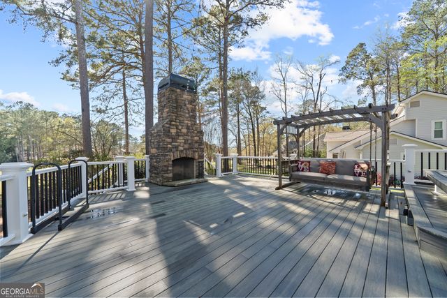 1811 Snug Harbor Drive, Greensboro, GA 30642