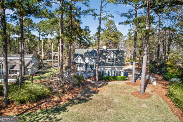 1811 Snug Harbor Drive, Greensboro, GA 30642