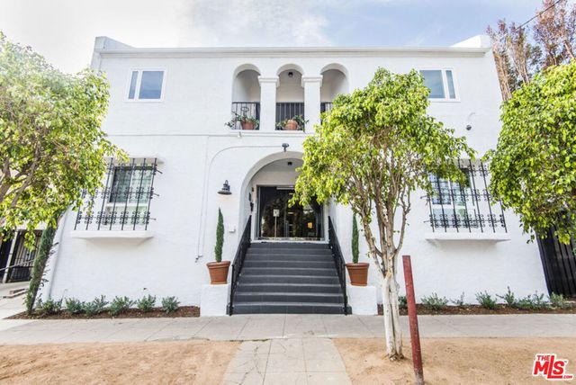 1439 N Curson Avenue, Los Angeles, CA 90046