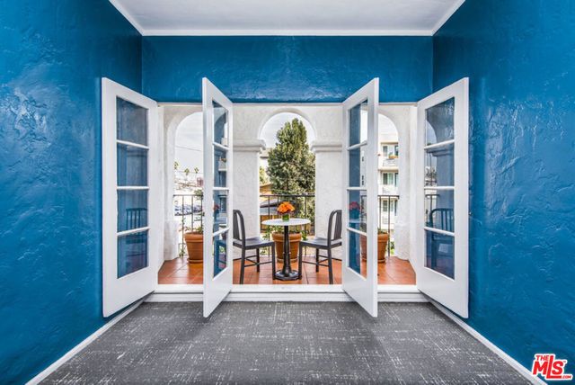 1439 N Curson Avenue, Los Angeles, CA 90046