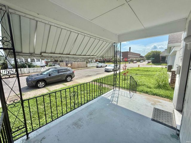 706 E Iowa Street, Evansville, IN 47711