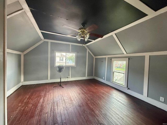 706 E Iowa Street, Evansville, IN 47711