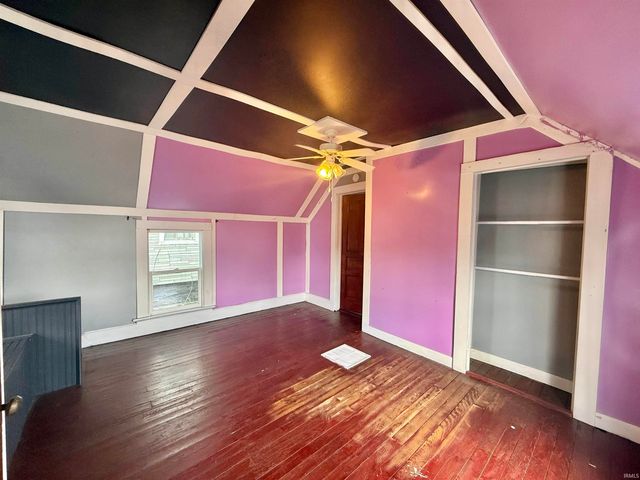 706 E Iowa Street, Evansville, IN 47711