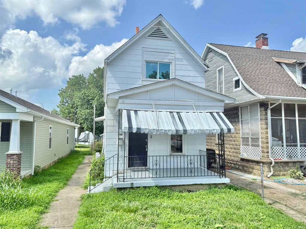 706 E Iowa Street, Evansville, IN 47711