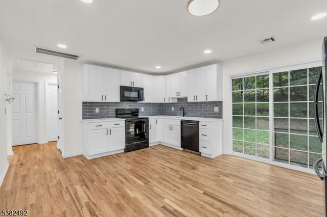 55 Orchard Dr, Vernon Twp., NJ 07462