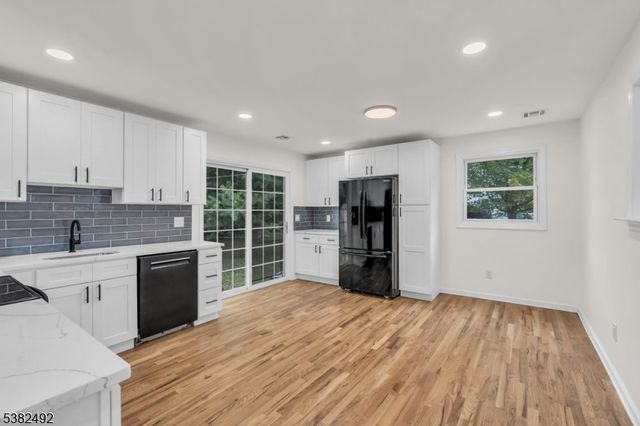 55 Orchard Dr, Vernon Twp., NJ 07462