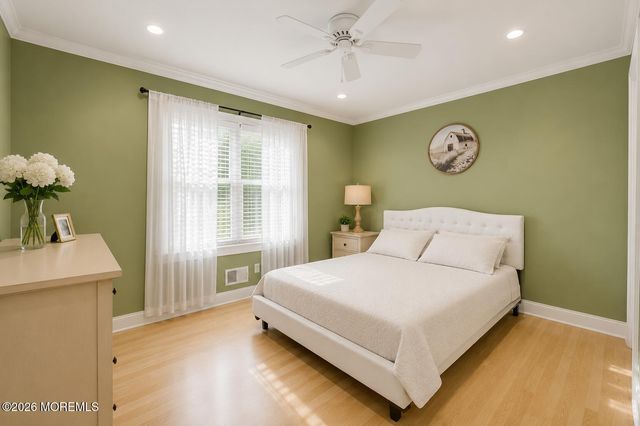 653 Neptune Avenue, Beachwood, NJ 08722