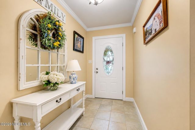 653 Neptune Avenue, Beachwood, NJ 08722