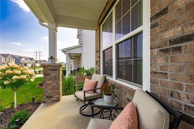 8810 Leatherleaf Drive, Columbia Station, OH 44028