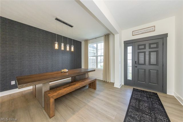 8810 Leatherleaf Drive, Columbia Station, OH 44028