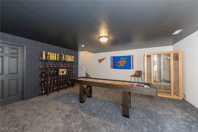 8810 Leatherleaf Drive, Columbia Station, OH 44028