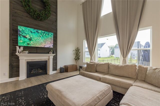 8810 Leatherleaf Drive, Columbia Station, OH 44028