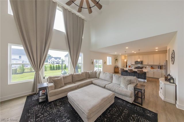 8810 Leatherleaf Drive, Columbia Station, OH 44028