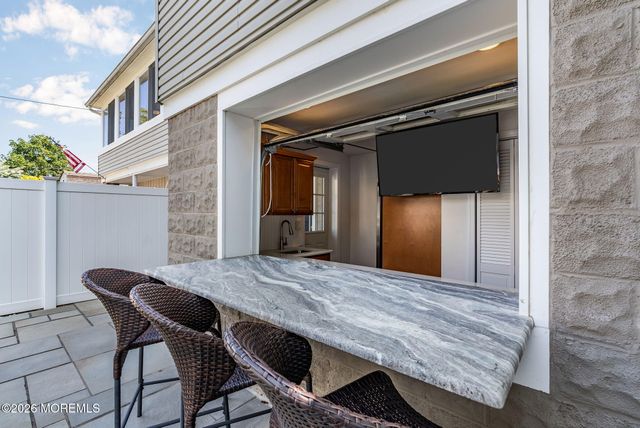 327 Sylvania Avenue, Avon-by-the-sea, NJ 07717