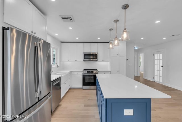 327 Sylvania Avenue, Avon-by-the-sea, NJ 07717
