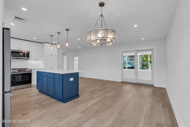327 Sylvania Avenue, Avon-by-the-sea, NJ 07717