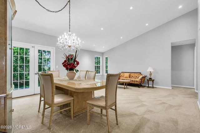 1206B Thornbury Lane, Manchester, NJ 08759