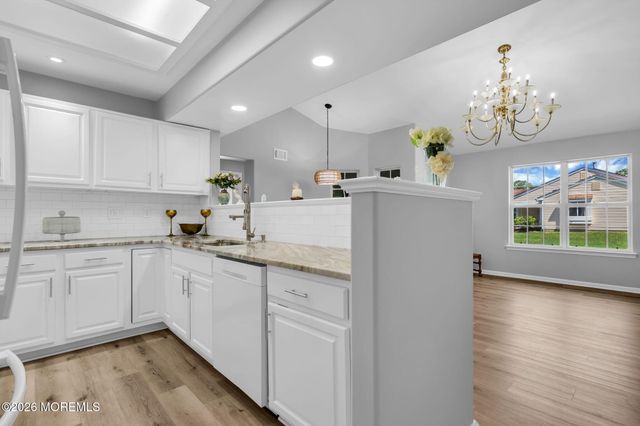 1206B Thornbury Lane, Manchester, NJ 08759