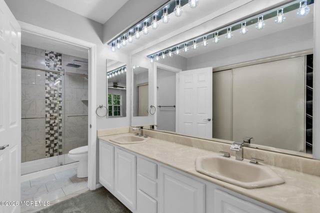1206B Thornbury Lane, Manchester, NJ 08759