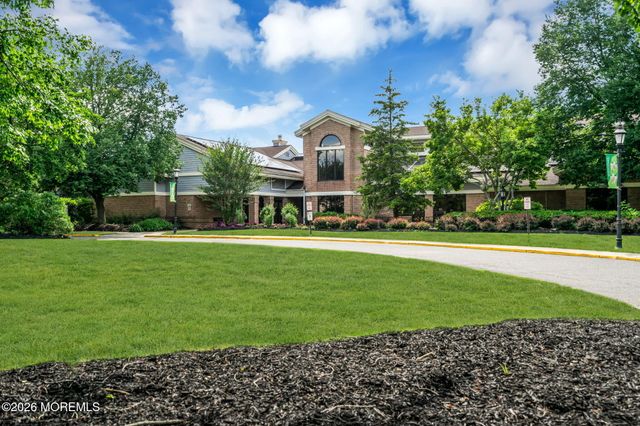 1206B Thornbury Lane, Manchester, NJ 08759