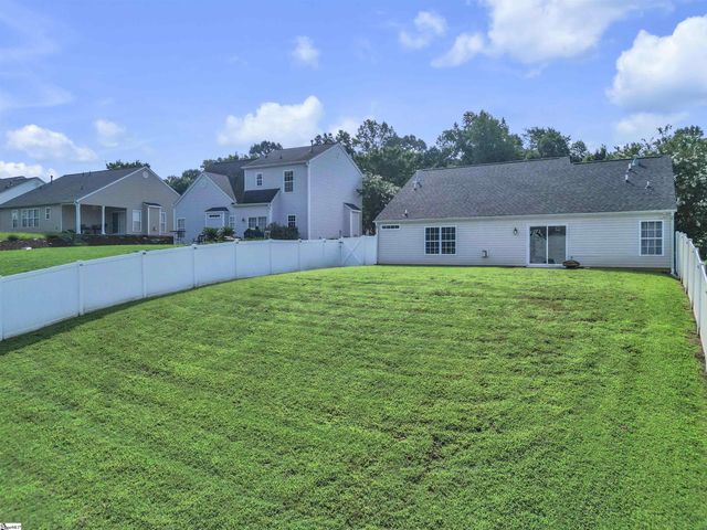 258 Dartmoor Drive, Spartanburg, SC 29301