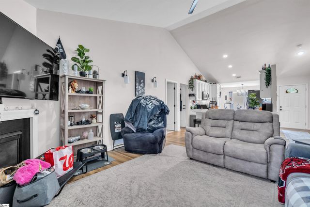 258 Dartmoor Drive, Spartanburg, SC 29301