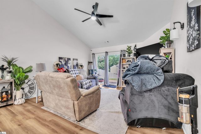 258 Dartmoor Drive, Spartanburg, SC 29301