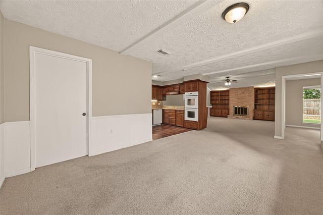 4215 Long Grove Drive, Seabrook, TX 77586