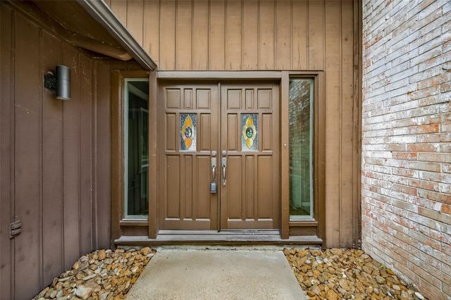 4215 Long Grove Drive, Seabrook, TX 77586