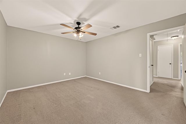 4215 Long Grove Drive, Seabrook, TX 77586