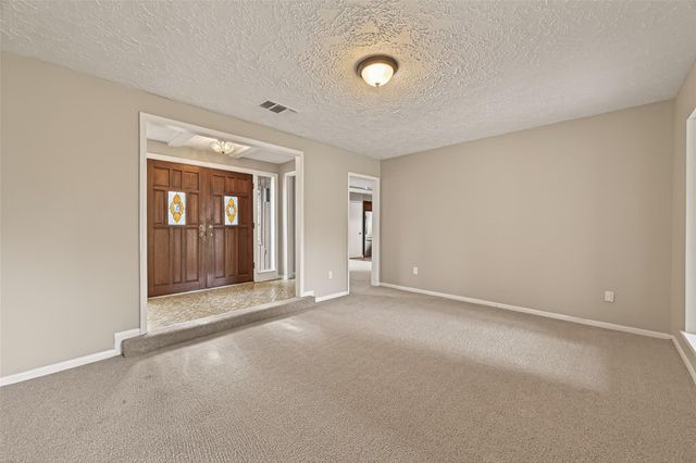 4215 Long Grove Drive, Seabrook, TX 77586