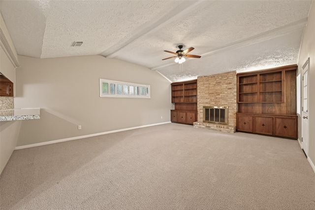 4215 Long Grove Drive, Seabrook, TX 77586