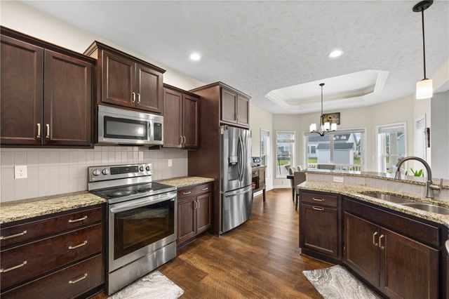 1459 Quail Creek Trail, Webster, NY 14580
