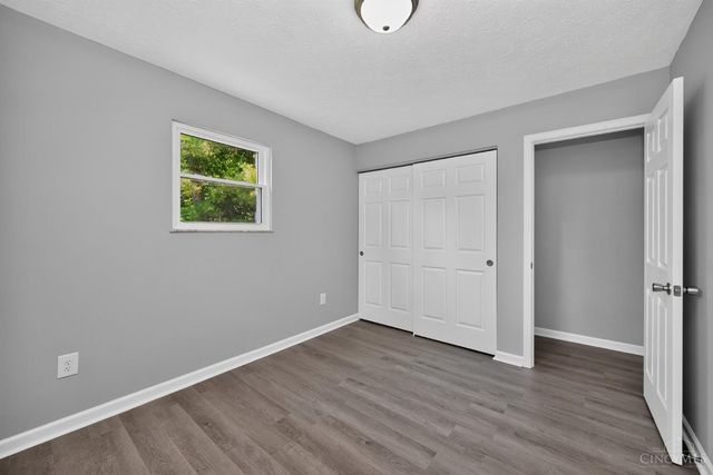 2598 McHenry Road, Goshen Twp, OH 45122
