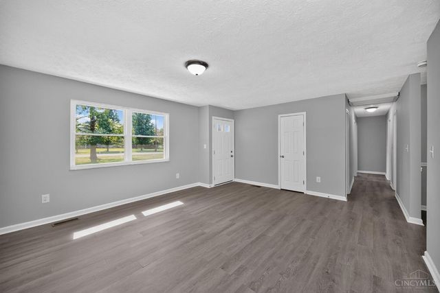 2598 McHenry Road, Goshen Twp, OH 45122