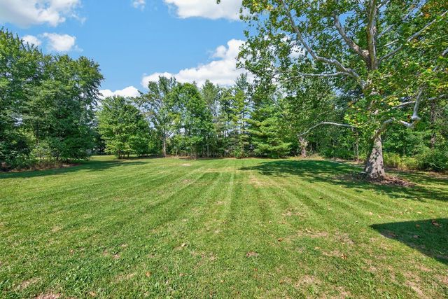2598 McHenry Road, Goshen Twp, OH 45122