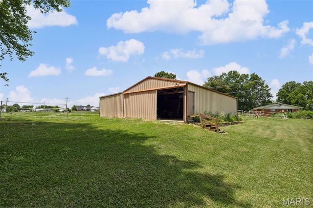 3090 Hanover Road, Waterloo, IL 62298