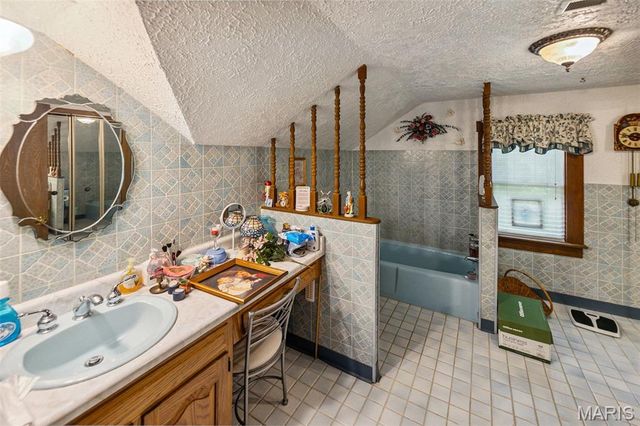 3090 Hanover Road, Waterloo, IL 62298