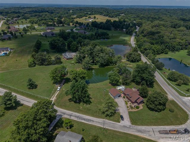 3090 Hanover Road, Waterloo, IL 62298