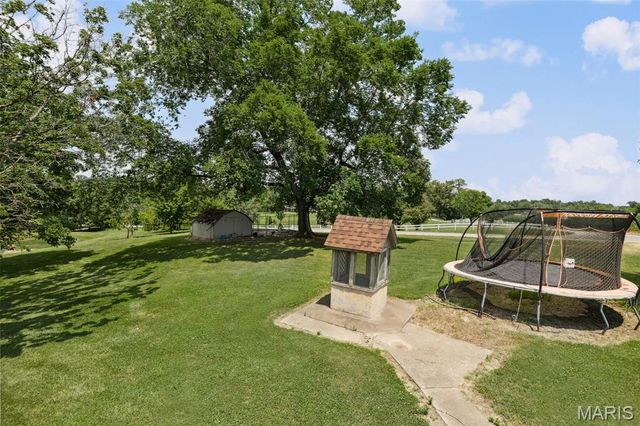 3090 Hanover Road, Waterloo, IL 62298