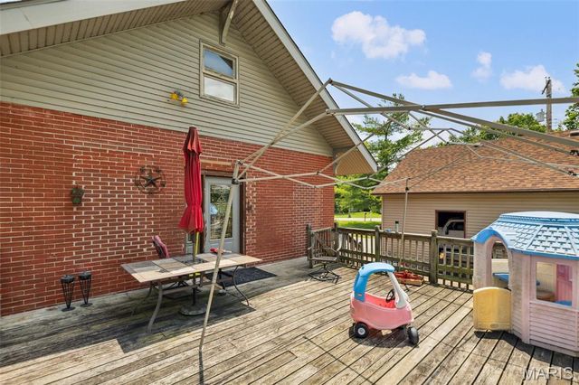 3090 Hanover Road, Waterloo, IL 62298