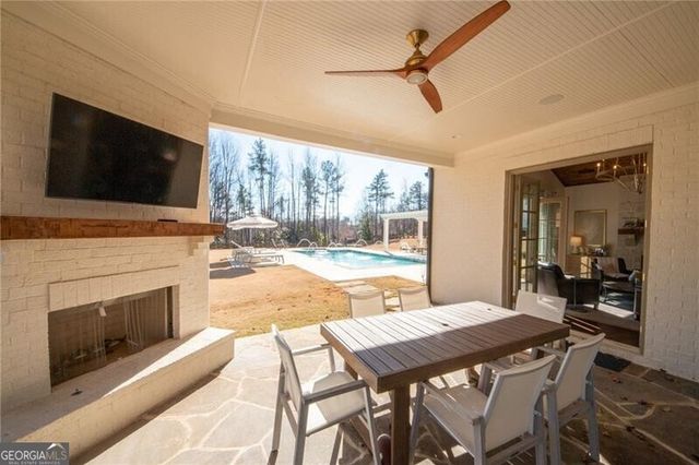 4184 Thompson Mill Road, Buford, GA 30519