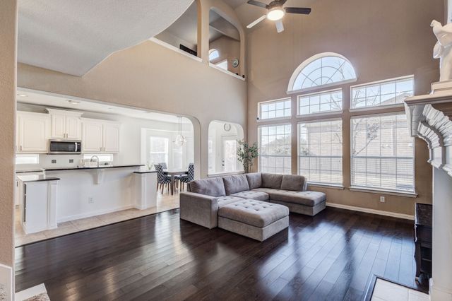 2301 Emerald Lake Lane, Little Elm, TX 75068