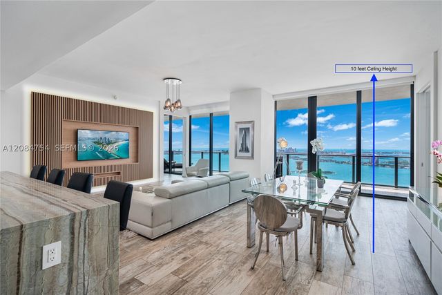 650 NE 32nd St PH5003, Miami, FL 33137