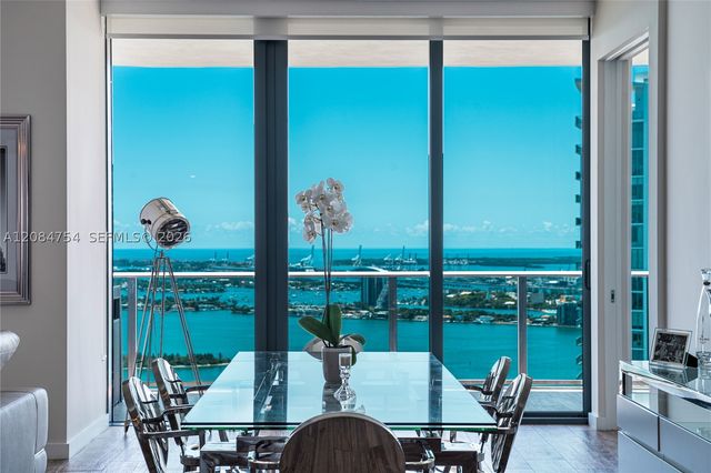 650 NE 32nd St PH5003, Miami, FL 33137