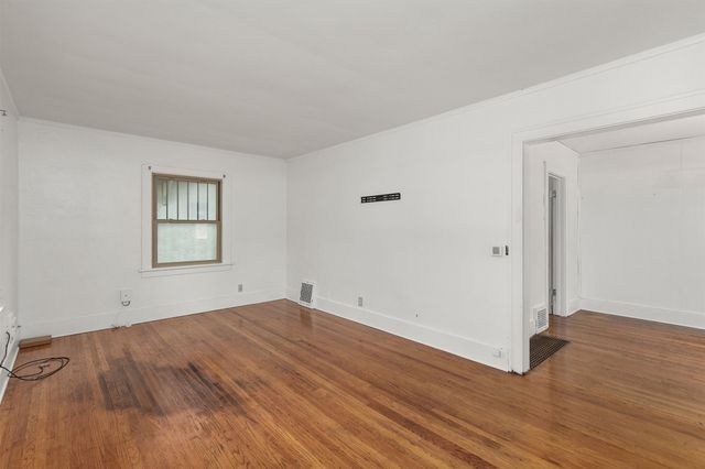 1326 33rd Street, Des Moines, IA 50311