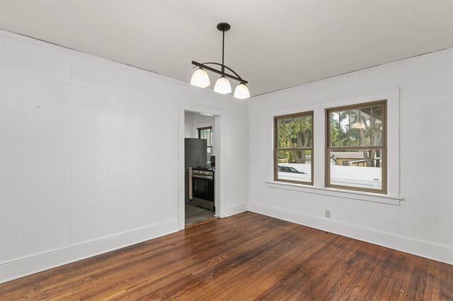 1326 33rd Street, Des Moines, IA 50311