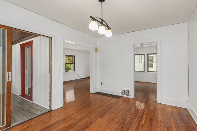 1326 33rd Street, Des Moines, IA 50311