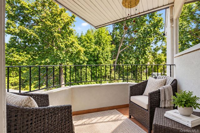 250-18 Rushmore Terrace, Little Neck, NY 11362