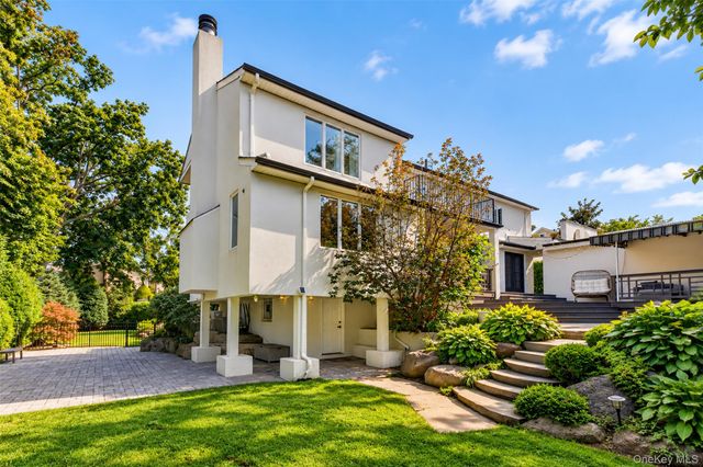 250-18 Rushmore Terrace, Little Neck, NY 11362